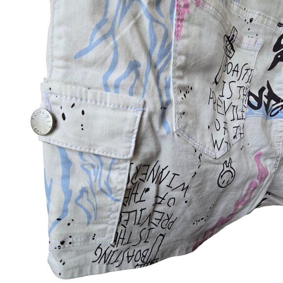VIP Jeans Graffiti Print Romper Size 2x Women White & Multicolor Short Sleeve - Picture 8 of 12